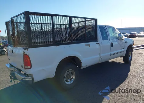 2003 Ford F-250 Lariat/Xl/Xlt from USA, damaged, VIN 1FTNX21P53EB86442